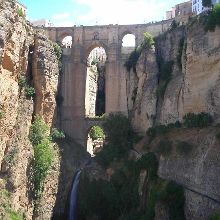 Viviendas Turisticas Los Arrayanes รอนดา ภายนอก รูปภาพ